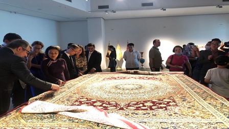 Khai mạc triển lãm 'Di sản nghệ thuật Iran, cái nôi của nền văn minh'