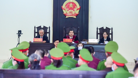 Luật sư của bị cáo Lê Tùng Vân lại đề nghị hoãn phiên xử vụ Tịnh thất Bồng Lai