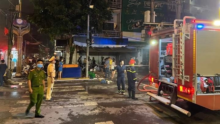 Quảng Ninh: Nhiều gia đình mất trắng tài sản do cháy lớn trong đêm