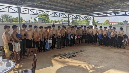 Hơn 30 người mang hung khí hẹn nhau giải quyết mâu thuẫn ở Bình Thuận 