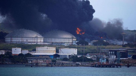 Cuba đã khống chế được vụ cháy ở kho chứa dầu