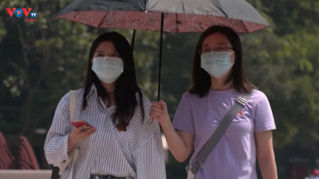Trung Quốc: Thượng Hải nắng nóng như thiêu đốt