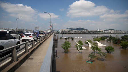 Hàn Quốc công bố 10 địa phương thuộc 'Khu vực thảm họa đặc biệt'