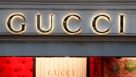 Gucci hủy sự kiện thời trang tại Hàn Quốc do tranh cãi sử dụng Nhà Xanh vì mục đích thương mại