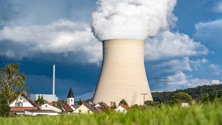 Nhà máy hạt nhân Đức gặp sự cố rò rỉ