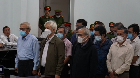 Bán rẻ 'đất vàng', 2 cựu Chủ tịch UBND tỉnh Khánh Hòa nhận tổng cộng 12 năm tù