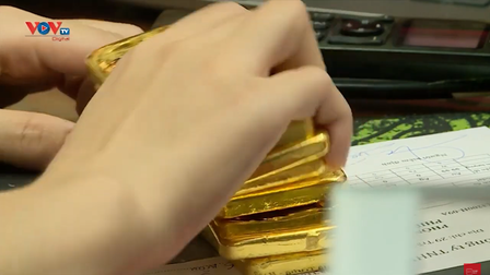 Giá vàng có thể vượt mức đỉnh 74,6 triệu đồng/lượng