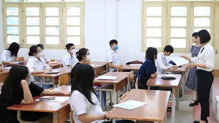 Khởi tố nữ sinh làm lộ đề thi tốt nghiệp THPT môn Toán ở Yên Bái