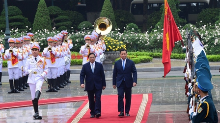 Ảnh: Toàn cảnh lễ đón và hội đàm giữa Thủ tướng Việt Nam và Thủ tướng Campuchia