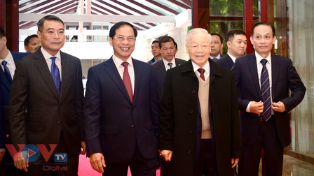Tổng Bí thư Nguyễn Phú Trọng dự hội nghị Ngoại giao lần thứ 32
