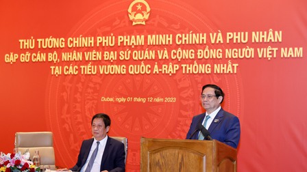 Thủ tướng Phạm Minh Chính gặp cộng đồng người Việt Nam tại UAE