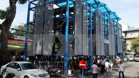 TP Hồ Chí Minh muốn thí điểm xây dựng nhà đỗ xe cao tầng lắp ghép