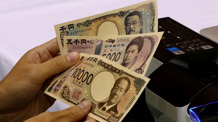 Đồng yen giảm giá mạnh sau thông tin về người kế nhiệm Thống đốc Ngân hàng Trung ương Nhật Bản