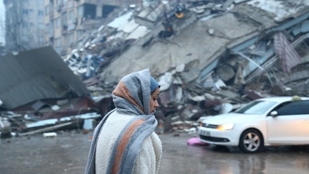 Cập nhật động đất Thổ Nhĩ Kỳ: Những giọt nước mắt tuyệt vọng trong đêm