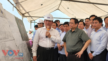 Thủ tướng Phạm Minh Chính kiểm tra các công trình trọng điểm TP. Hồ Chí Minh