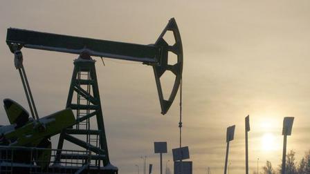 G7 duy trì mức giá trần 60 USD/thùng đối với dầu mỏ của Nga