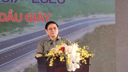 Thủ tướng tuyên bố khánh thành hai dự án cao tốc tại Thanh Hóa và Bình Thuận