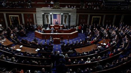 Hạ viện Mỹ thông qua dự luật nâng trần nợ công
