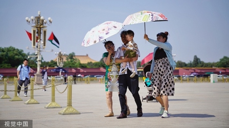 Trung Quốc: Hơn 2800 trạm khí tượng trên 40℃, Bắc Kinh ra cảnh báo đỏ về nhiệt độ cao