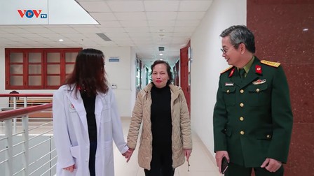 Người phụ nữ được ghép tế bào gốc điều trị bệnh tự miễn đầu tiên ở Việt Nam
