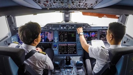 Vietnam Airlines chính thức sa thải một phi công dương tính với chất cấm