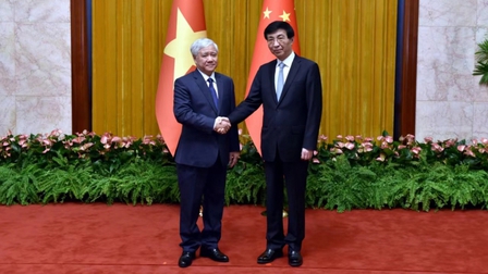 Chủ tịch Ủy ban TƯ MTTQ Việt Nam hội đàm với Chủ tịch Chính hiệp Trung Quốc