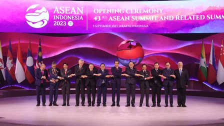 Khai mạc Hội nghị Cấp cao ASEAN lần thứ 43: Khẳng định một ASEAN tầm vóc, tự cường và hợp tác