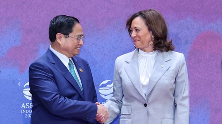 Thủ tướng Chính phủ Phạm Minh Chính gặp Phó Tổng thống Hoa Kỳ Kamala Harris