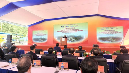 Thủ tướng Phạm Minh Chính phát lệnh khởi công cao tốc Đồng Đăng - Trà Lĩnh