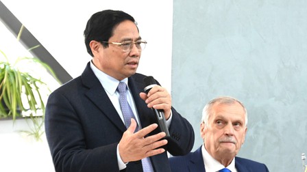 Thủ tướng Phạm Minh Chính thăm Phòng Thương mại và Công nghiệp tỉnh Prahova