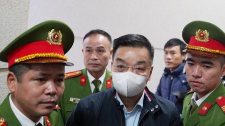 Dẫn giải ông Nguyễn Thanh Long, Chu Ngọc Anh ra tòa vụ Việt Á