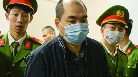 Nhận 27 tỷ đồng từ Việt Á, cựu Giám đốc CDC Hải Dương khai bị bắt mới biết là sai