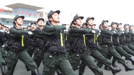 Hình ảnh ấn tượng trong Lễ kỷ niệm 50 năm ngày truyền thống lực lượng Cảnh sát cơ động