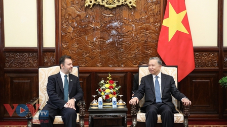 Chủ tịch nước Tô Lâm tiếp Đại sứ trình quốc thư