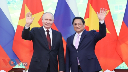 Thủ tướng Chính phủ Phạm Minh Chính hội kiến Tổng thống Liên bang Nga Vladimir Putin