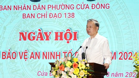 Chủ tịch nước Tô Lâm dự Ngày hội toàn dân bảo vệ an ninh Tổ quốc tại phường Cửa Đông