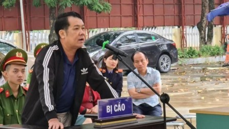 Giám đốc dọa bắn “vỡ sọ” tài xế trên đường ở Bắc Ninh lĩnh 18 tháng tù