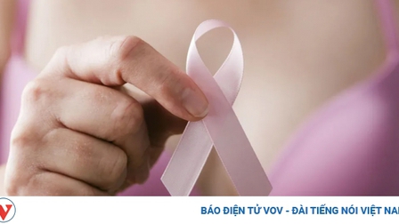 6 dấu hiệu cảnh báo sớm ung thư vú không nên bỏ qua