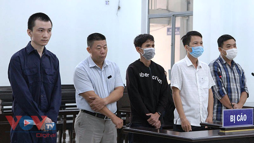 Trả hồ sơ vụ 3 cựu công an giúp người Trung Quốc làm hộ khẩu, CMND Việt Nam