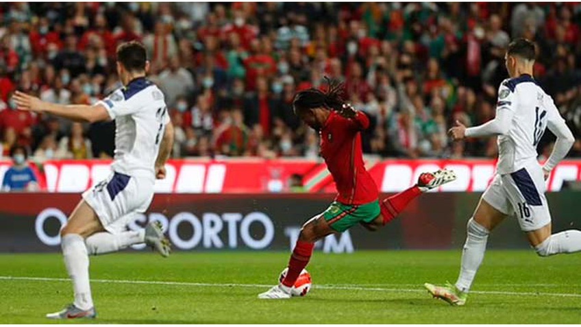 Thủng lưới phút 90, Bồ Đào Nha của Ronaldo phải tranh vé vớt đi World Cup