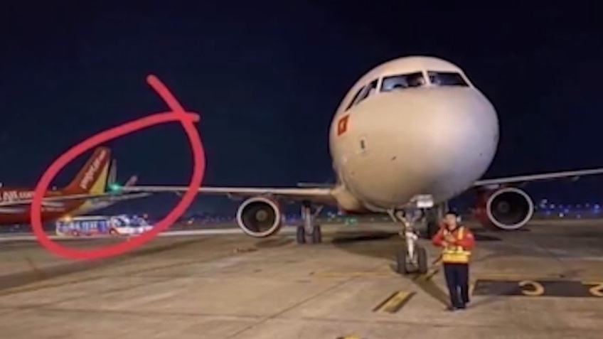 Tạm giữ bằng lái của tổ bay sau vụ hai máy bay va chạm tại sân bay Nội Bài