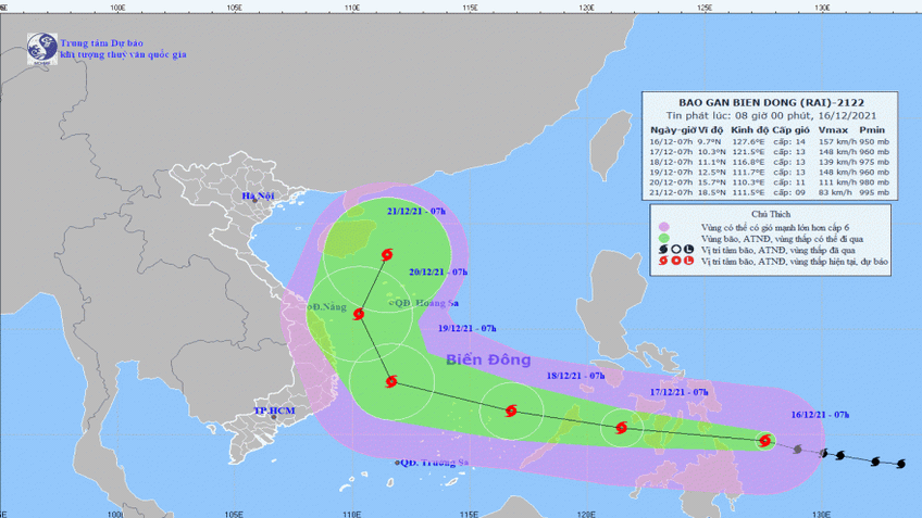 Bão Rai giật cấp 17, tiến nhanh về Biển Đông