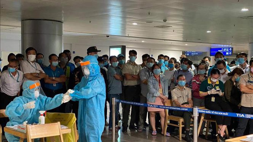 TP Hồ Chí Minh: Thêm 1 ca mắc COVID-19 là nhân viên sân bay Tân Sơn Nhất