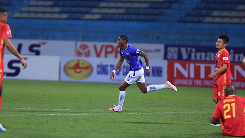 Hà Nội 3-2 Thanh Hóa: Bruno lập cú đúp, chủ nhà thắng nghẹt thở