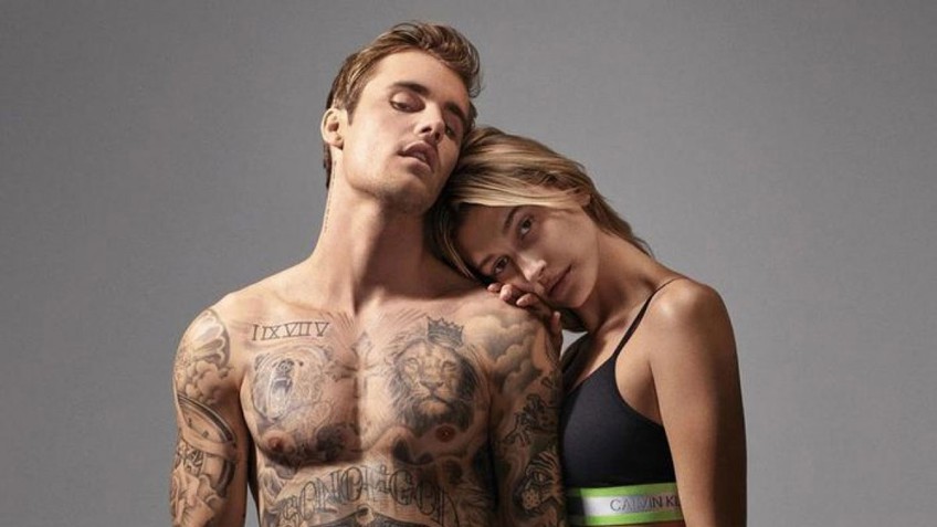 Hailey Bieber lần đầu tiết lộ về áp lực khi kết hôn với Justin Bieber