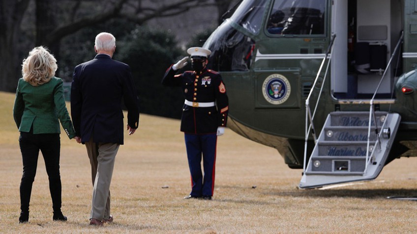 Bãi cỏ Nhà Trắng có thể cháy vì trực thăng Marine One mới