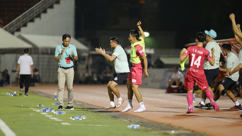 Sài Gòn FC 1-0 HL Hà Tĩnh: Chủ nhà thắng… hú hồn!