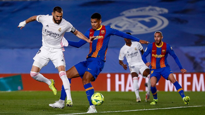 Real 2-1 Barca: Messi câm lặng, Real leo lên đầu bảng