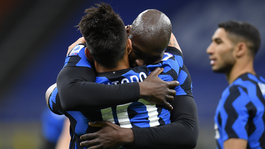 Inter 2-1 Sassuolo: Thẳng tiến tới ngai vàng