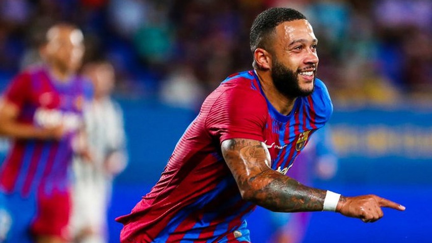 Barca 3-0 Juventus: Depay tỏa sáng trong ngày Messi ra đi